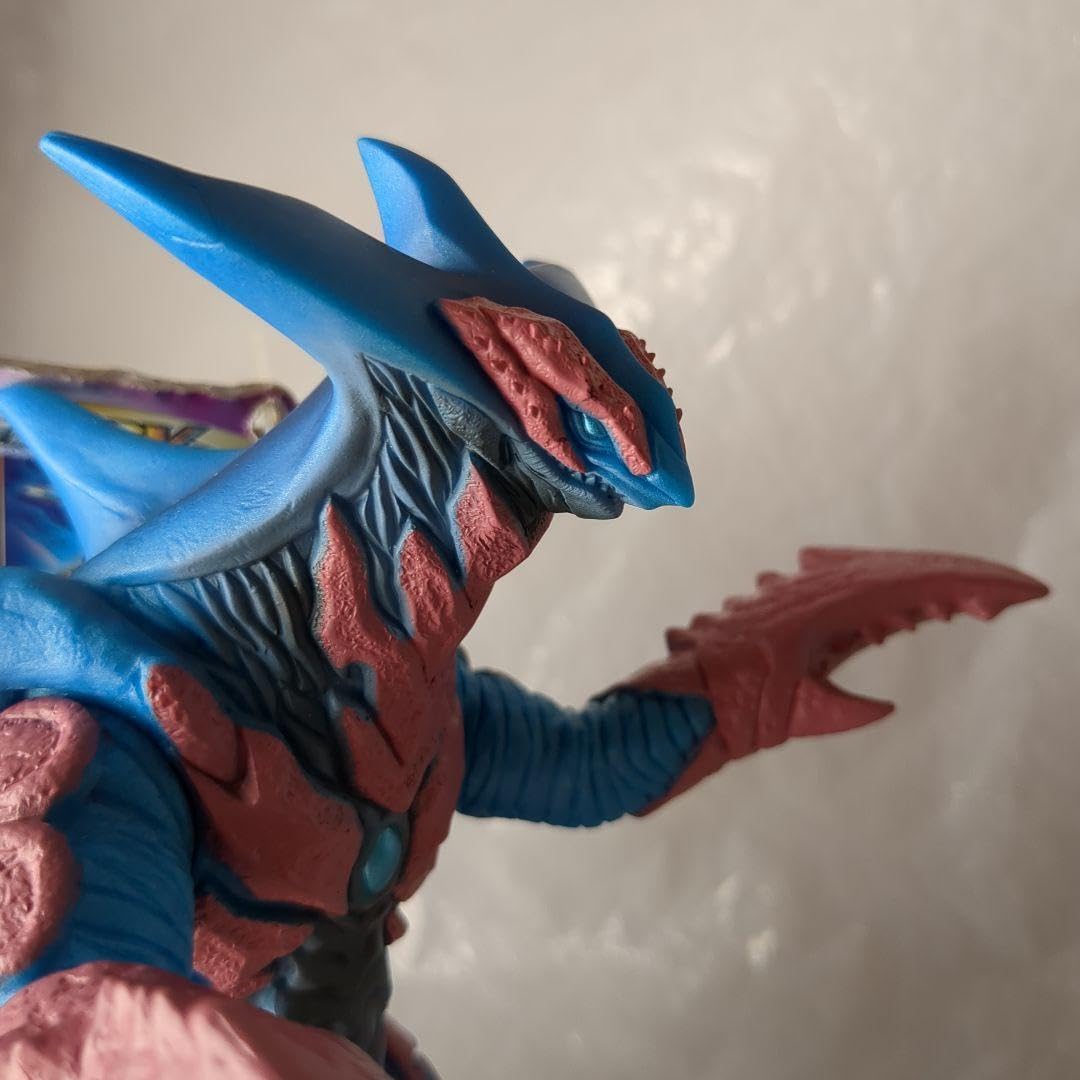 Amazon.co.jp: ☆時空破壊神ゼガン ウルトラ怪獣DX タグ付 ウルト 