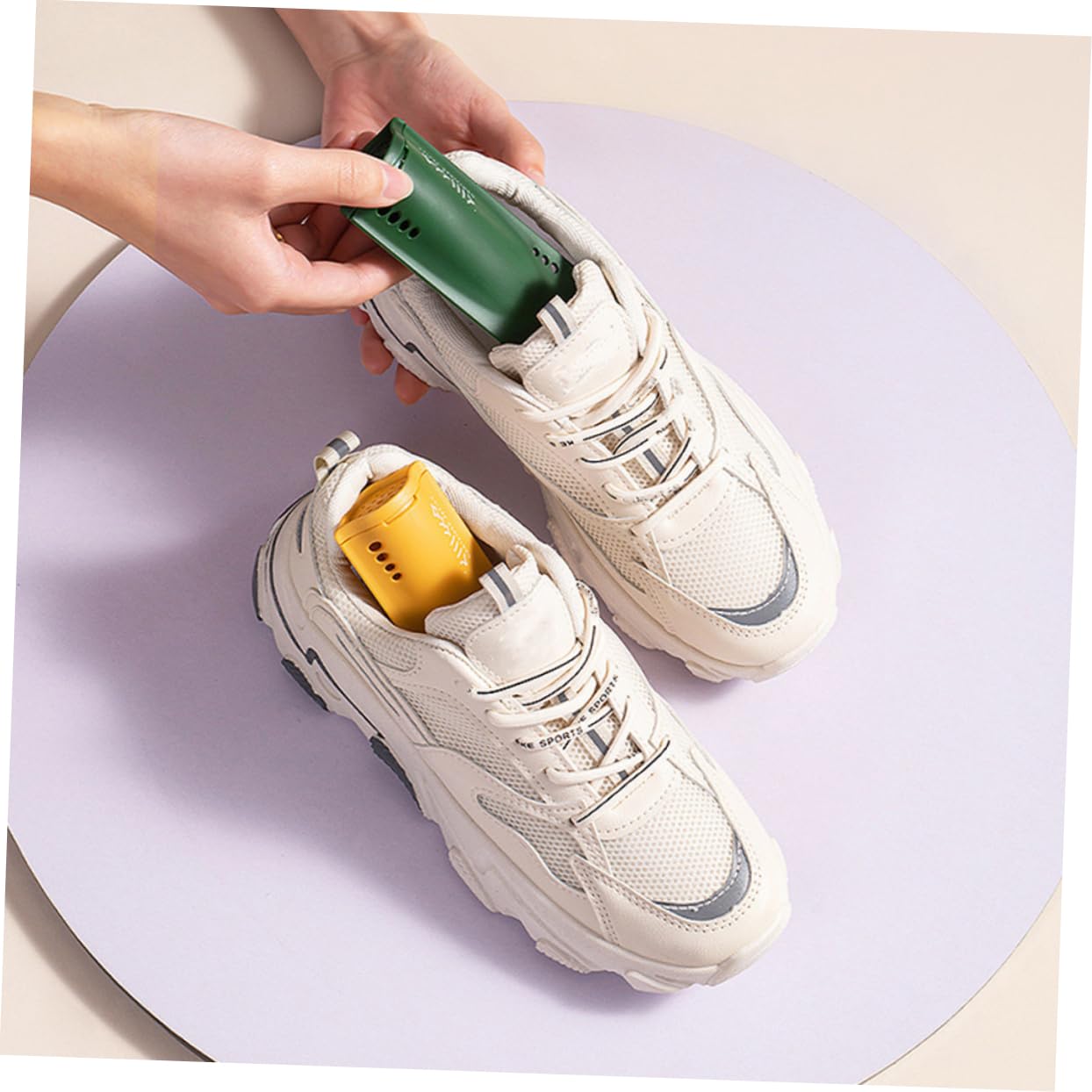minkissy 12pezzi Capsule Deodoranti Per Scarpe e Armadi Giallo Blu Bianco Nero Soluzione Pratica Per Eliminare Odori Adatta Per Casa e Viaggi Design Creativo e Facile Da Usare