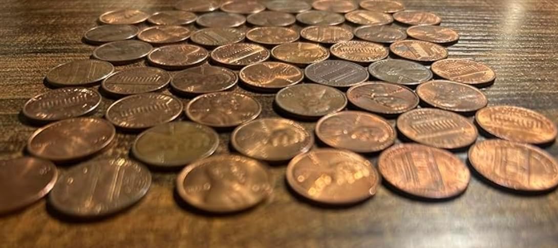 Low Grade 2 Lb Bag Bulk Reduced Price Pre-1982 Copper Pennies: 95 Percent Pure Lincoln Memorial Pennies