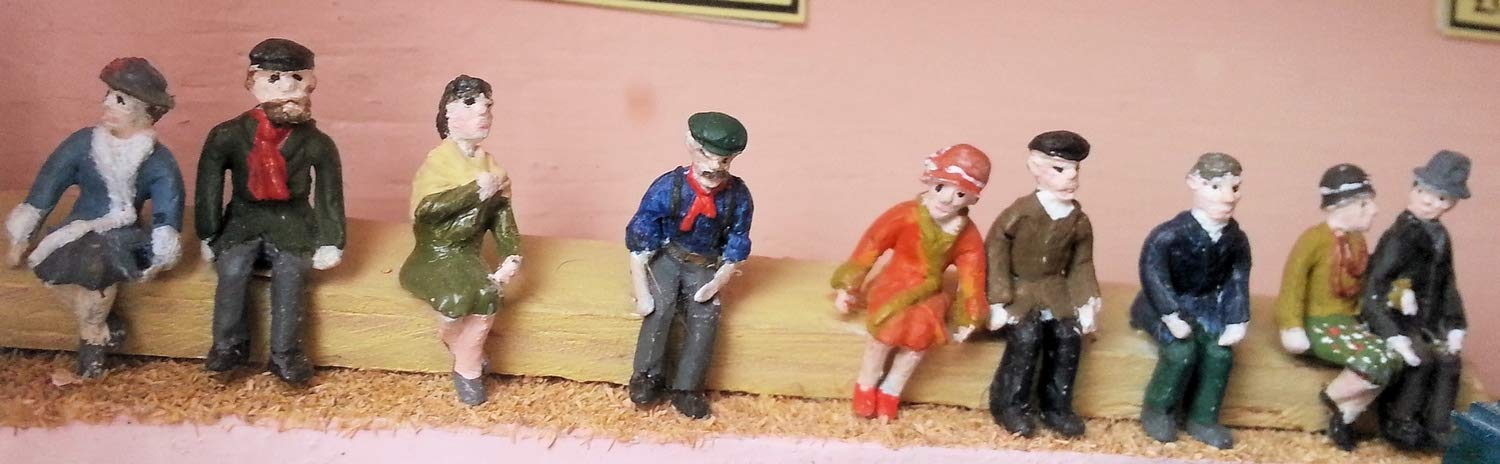 Langley Models 10 Different Working Class Figures 1920's OO Scale UNPAINTED Kit F16