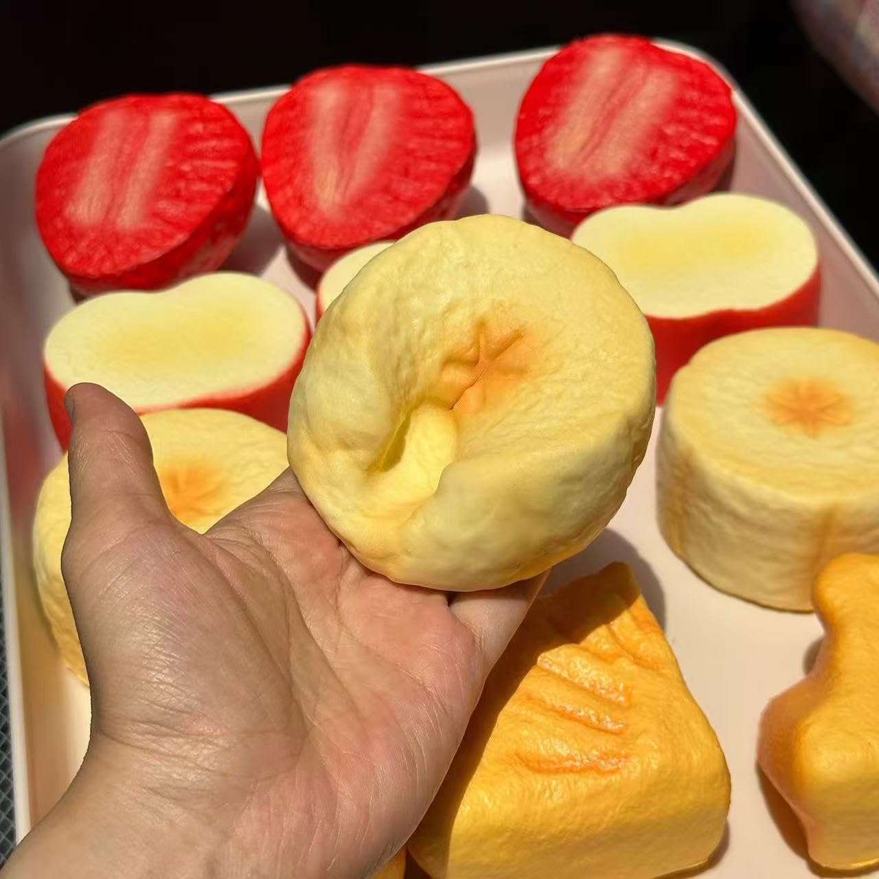 Realistic Banana Squishy Toy Slow Rising PU Foam Fruit Squeeze Stress Ball, Super Soft Yellow Banana Fidget for Anxiety Relief Novelty Gift for Adults(Banana)