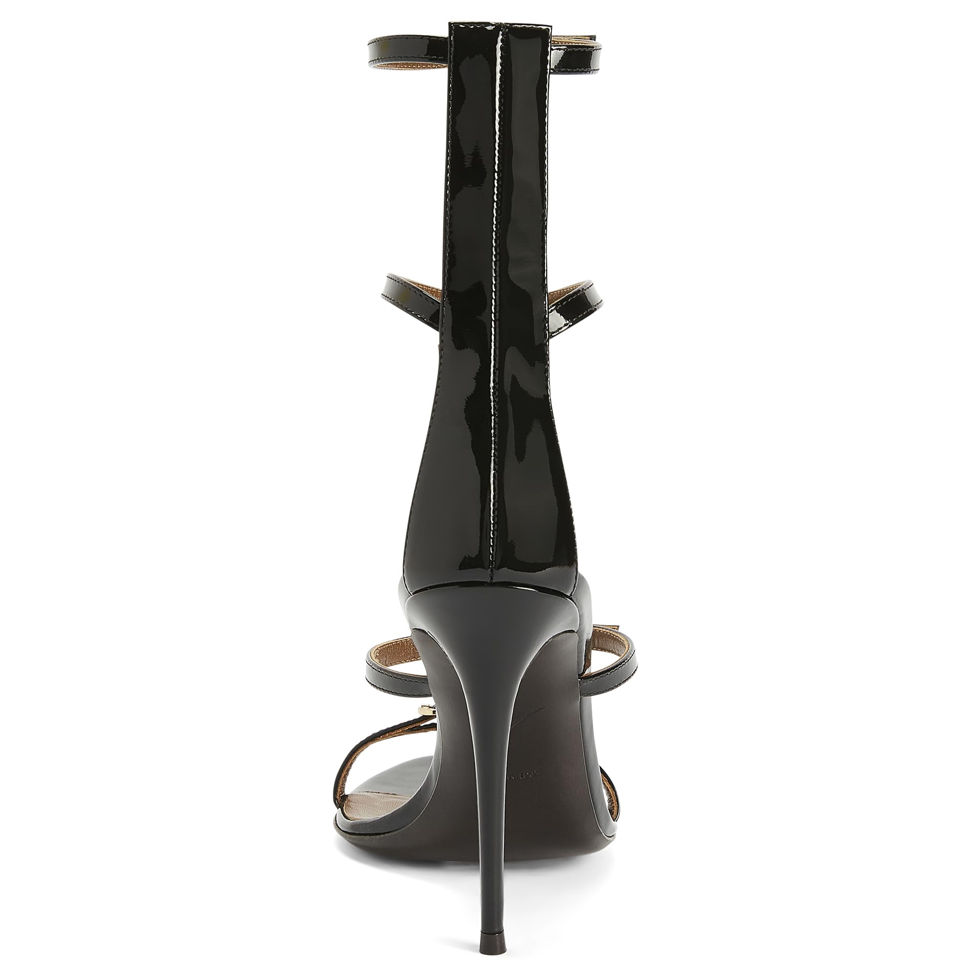 Giuseppe Zanotti, Giselle Buckles 105