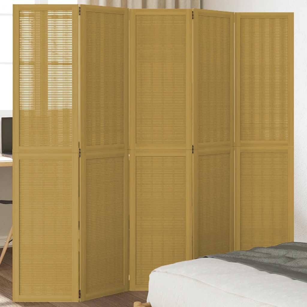Cloison pliable 5 panneaux pour créer un coin bureau calme dans le salon