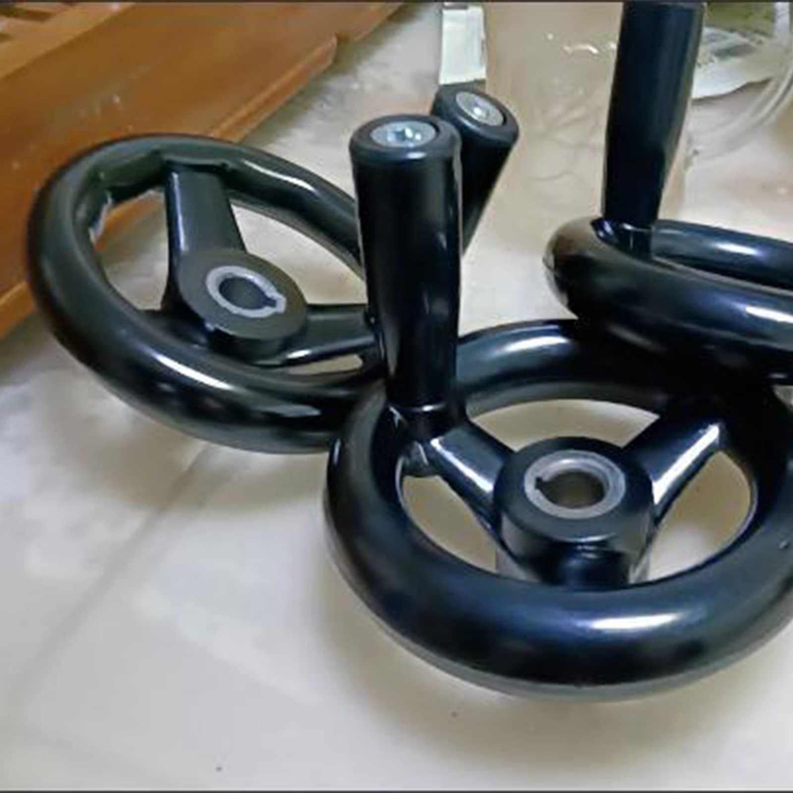 Volantino In Bachelita Nera Per Tornio - Diametro 16 Cm Con Foro Centrale - Foto 13