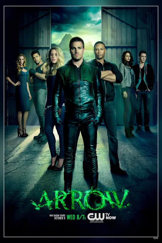 POSTERDADDY Stephen Amell Arrow Tv Green Arrow Matte Finish Paper Poster Print 12 x 18 Inch (Multicolor) PD-7094