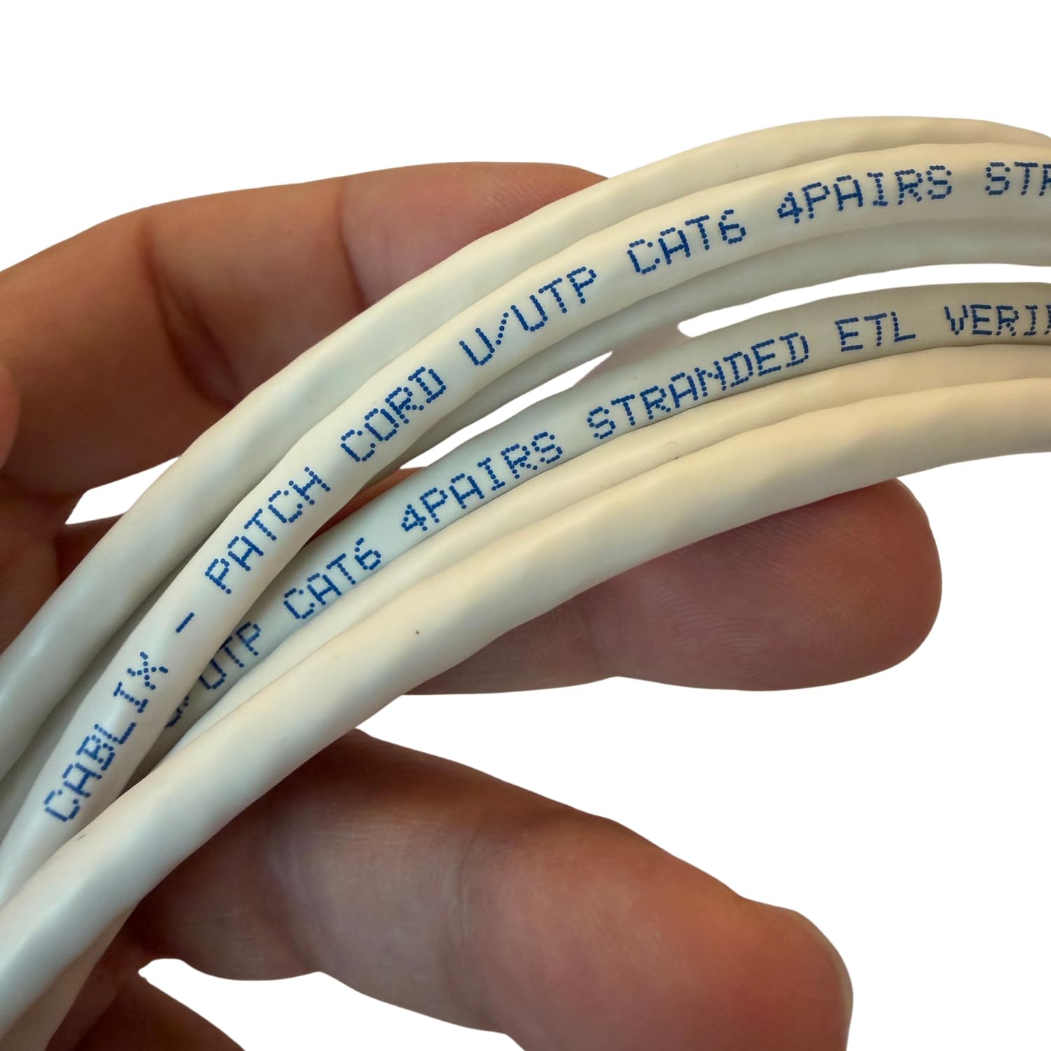 Lot de 5 câbles Ethernet Cat 6 UTP avec gaine - Câble LAN haut débit pour réseau, Internet, routeur, modem, commutateur, PC, Xbox, PS5 - Câble réseau RJ45 10 Gbit/s (blanc, 3 m)
