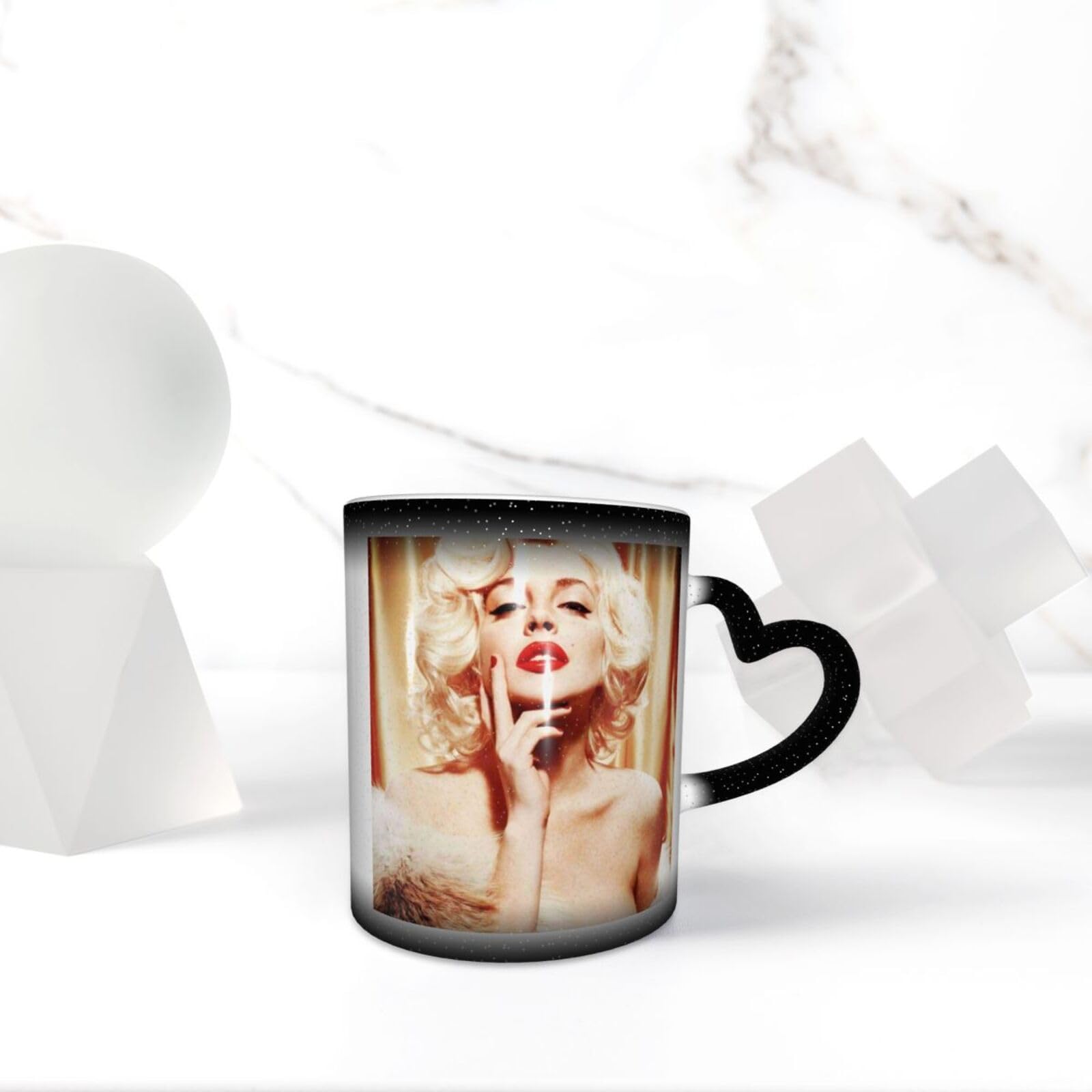 Amazon | Marilyn Monroe マリリン・モンロー4 マグカップ 330ml 変色 