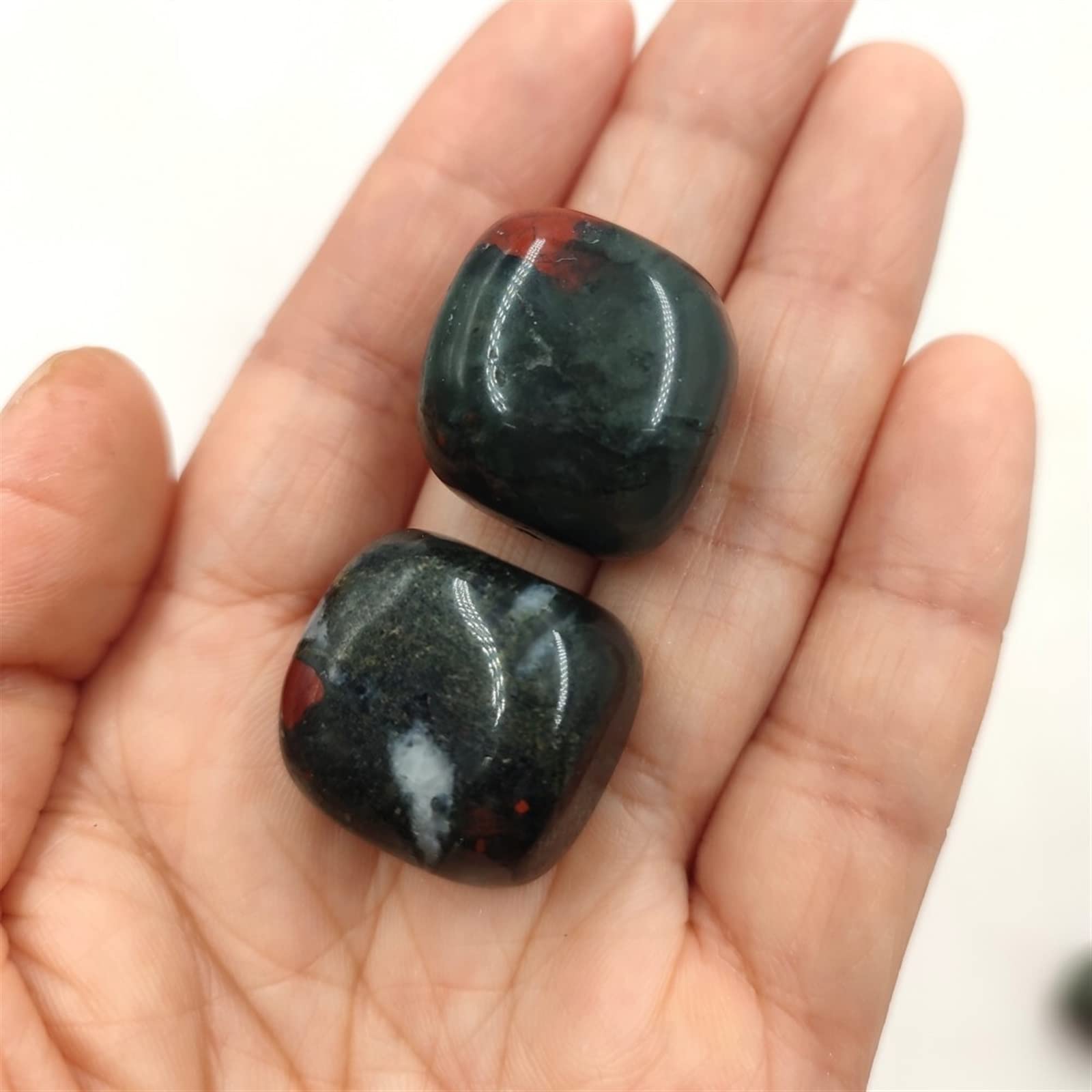 Haussammlung 100 g lose natürliche Blutsteine, quadratische Trommelsteine, polierte Kristalle, Edelsteine, Mineralien, Heimdekoration, Geschenk(Color:Kiwi Jasper)