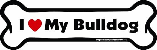 Imán con forma de hueso para auto de Imagine This con escrito I Love My Bulldog. Mide 2 x 7 in