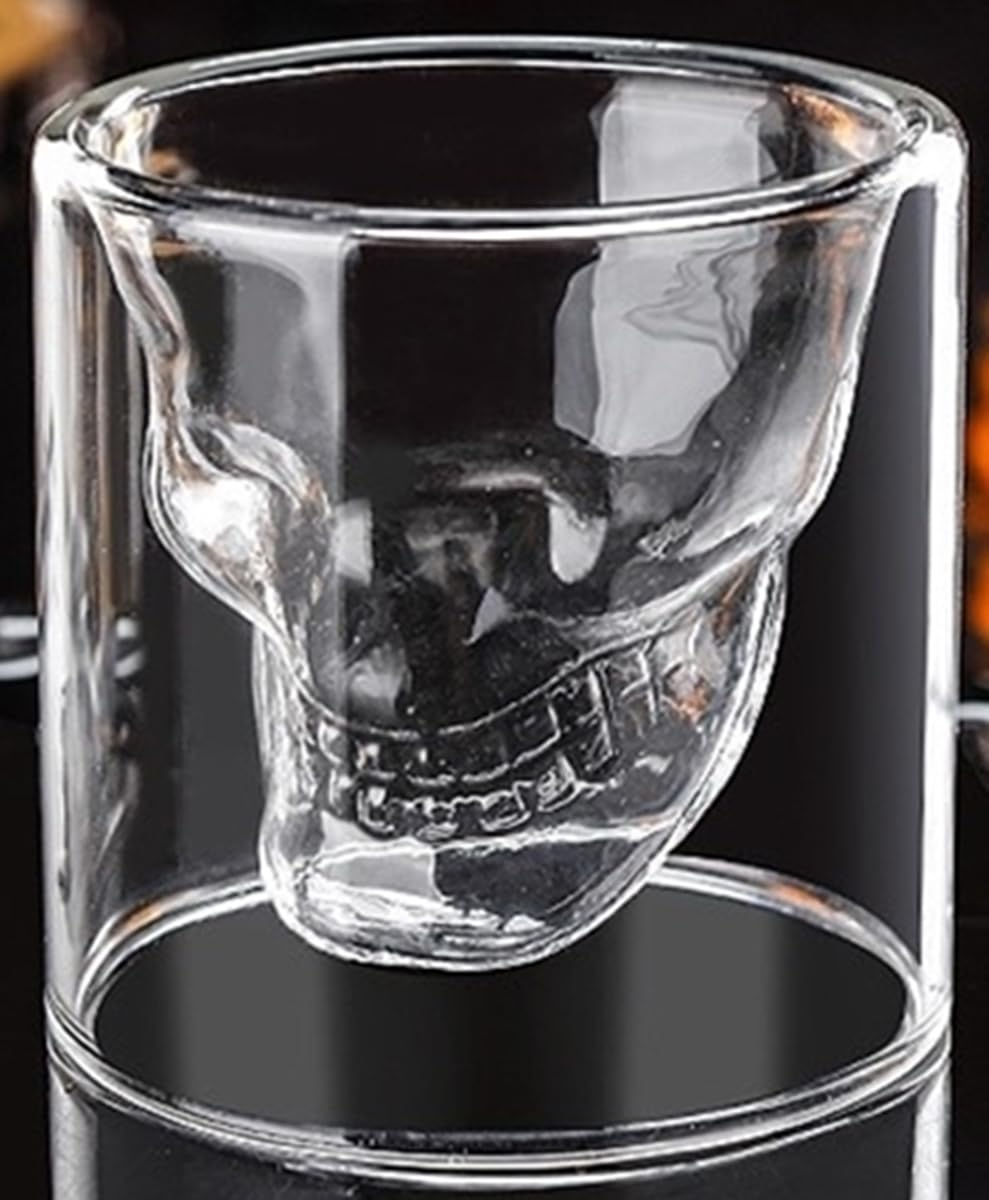 Zacapa Centenario Solera Gran Reserva Rum + Ausgießer Totenkopf + 2 Totenkopfgläser im Geschenk Karton Geschenkset Männergeschenke