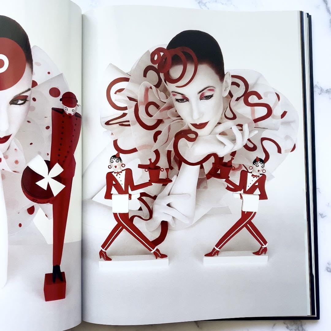 Amazon.co.jp: 大判洋書「SERGE LUTENSセルジュルタンス」 写真集作品 