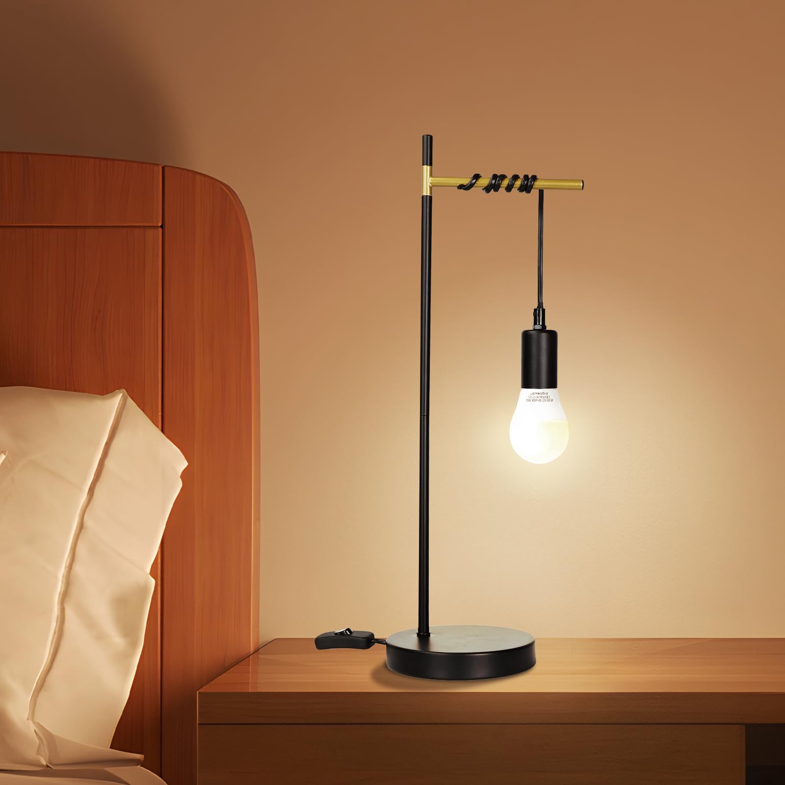 Aigostar lampara de mesa retro E27, lampara de escritorio vintage industrial de metal con cable de 180cm con interruptor, lampara de noche, 3000K luz cálida, MAX.40w, negro/dorado