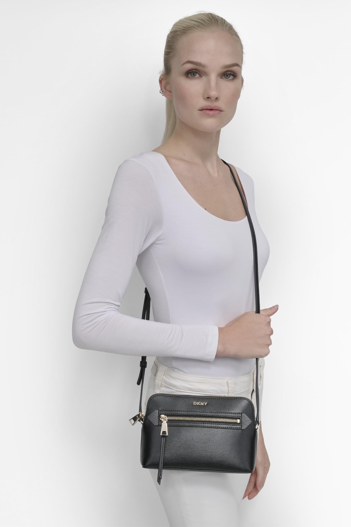 DKNY Torba ręczna Kobiety Bryant Ave Tz Demi Crossbody