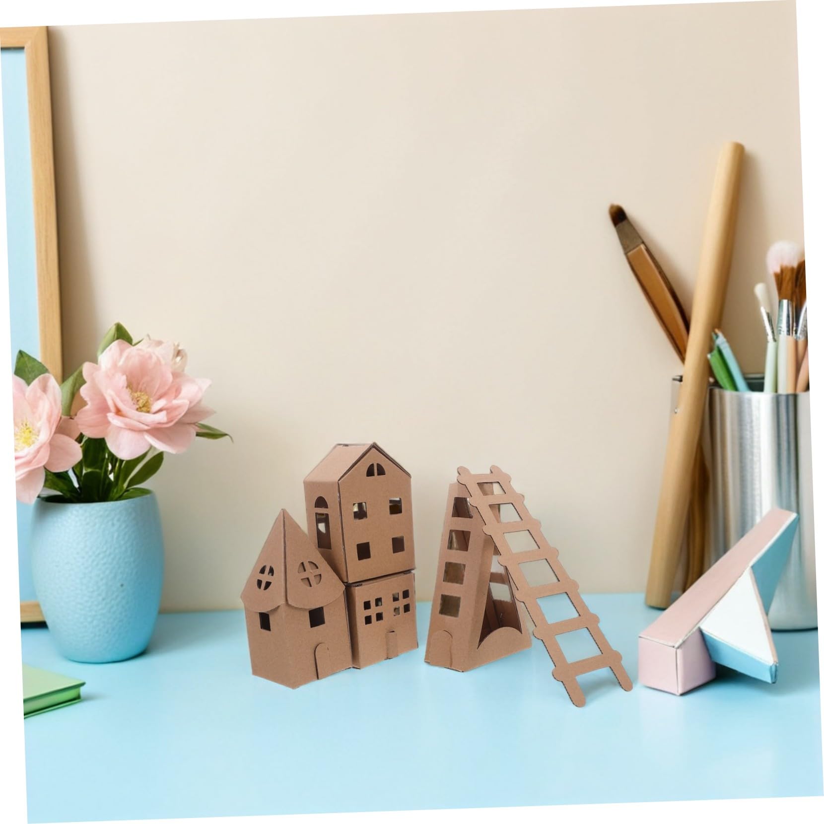 Gadpiparty Casa di Cartone da Colorare per Ragazzo Ragazza di Mini Case in Cartone Fai da Te Kit di Costruzione di Casette in Miniatura per Lavoretti Manuali e Attività Creative