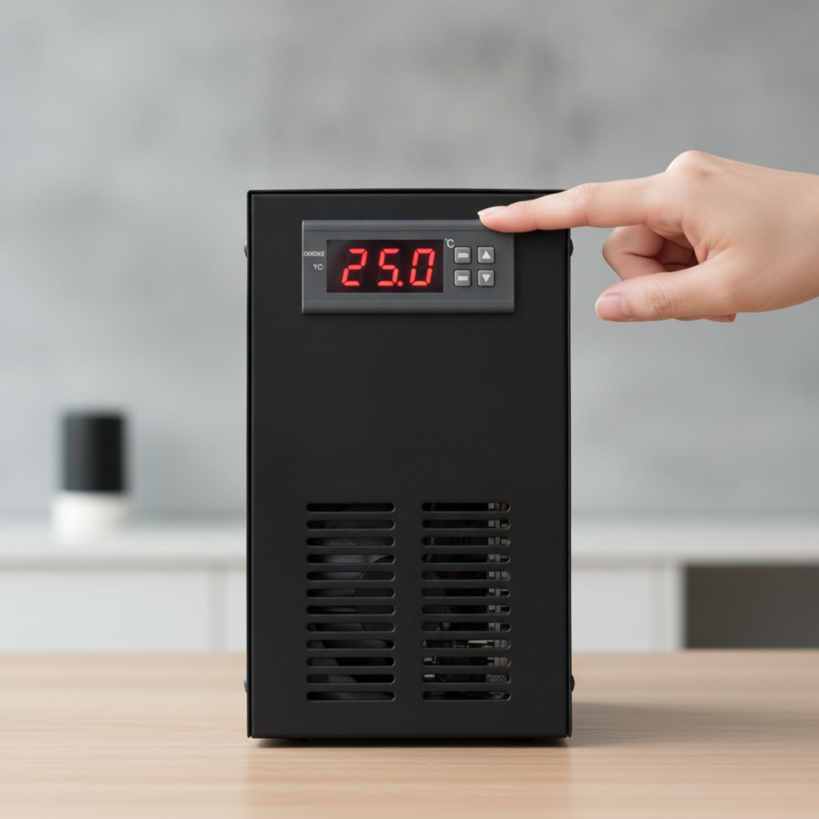 Refrigeratore in Linea con Pompa Automatico Intelligente per Acquariofili, Acquari Marini, 20L, LG-C20 Nero Freddo/Caldo Con Pompa E Tubo