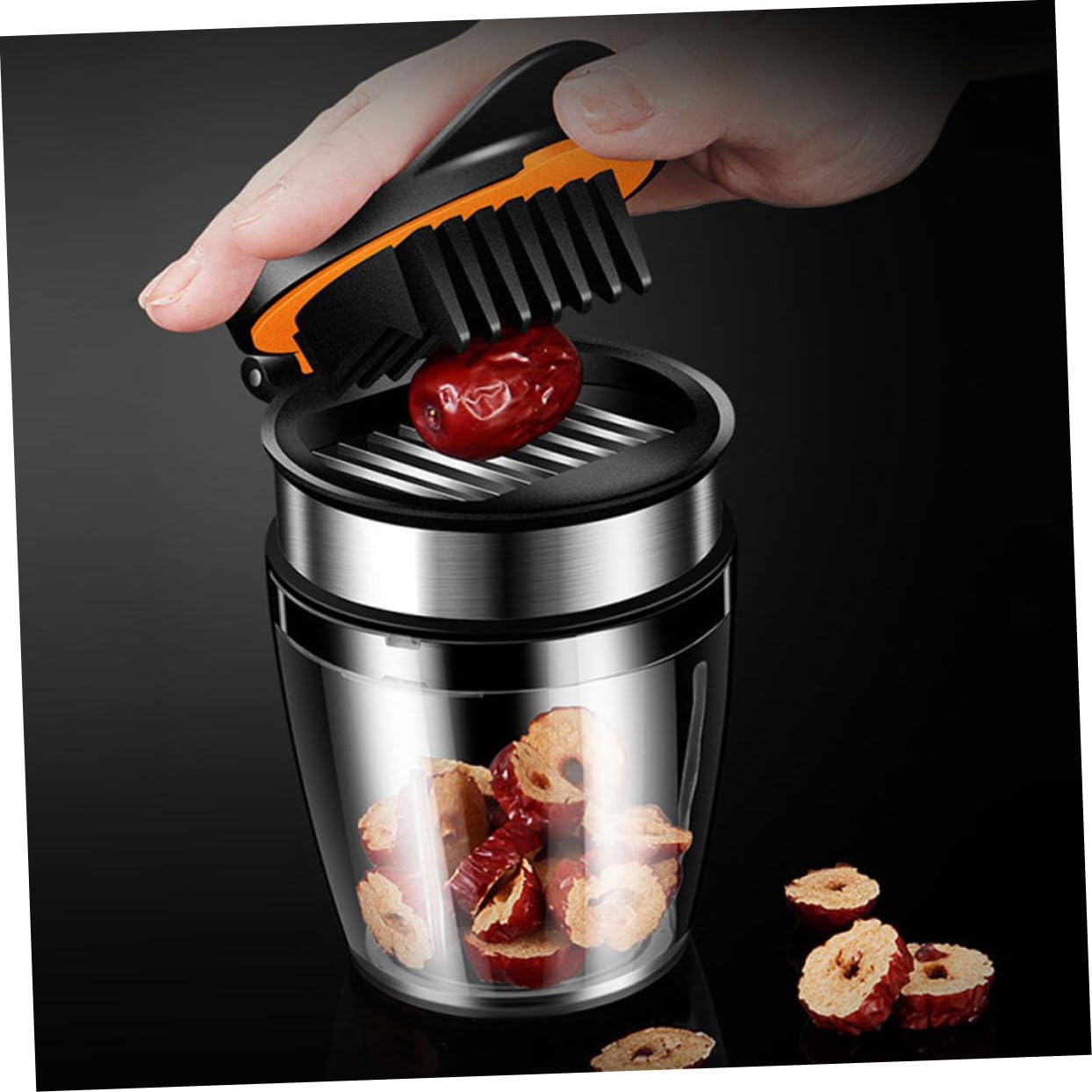 GLEAVI 4 Stück Obstschneider aus Multifunktionaler Erdbeer Bananen und Kiwischneider Robuster Gemüseschneider Praktischer Eierschneider für Küche und Haushalt Kompakt und Einfach zu