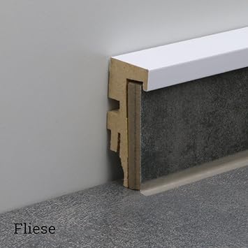 Universal Sockelleiste Klebleiste Aus Mdf Nt11 Fur Parkett Laminat Fliesen In Weiss 2600 X 25 X 60 Mm Mit Kabelkanal Amazon De Baumarkt