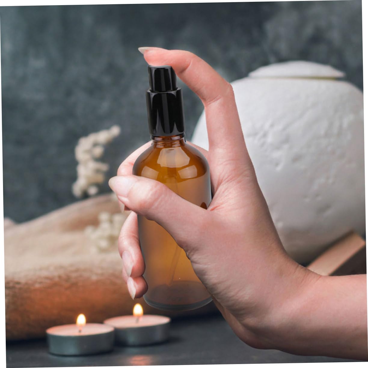 12 Stück 30ml Glas Sprühflaschen für Ätherische Öle | Braunes Glas, Wiederbefüllbar für Reise und Geschäftsreise, Robust und Kompakt