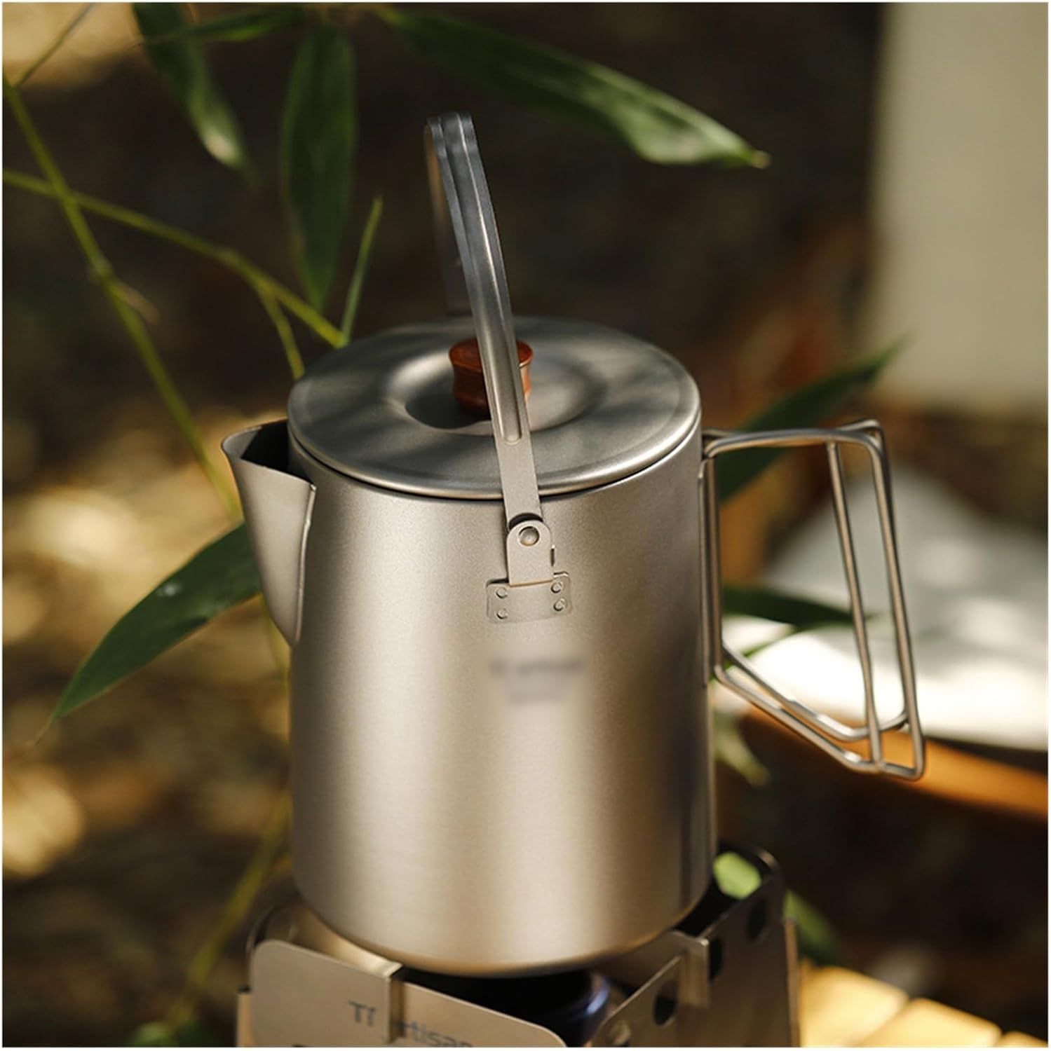 Camping Kettle 1.5L Titanium Camping Kettle Camp Tea Coffee Pot Large Outdoor Hiking Kettle Pot Portable Outdoor Kettle Camping Kettle Camp Tea offee Pot