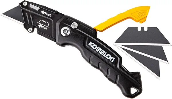 Komelon Folding Utility Knife, Includes 4 Blades