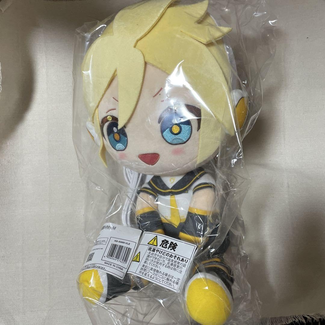 Amazon.co.jp: 鏡音レン あったかぬいぐるみ : おもちゃ