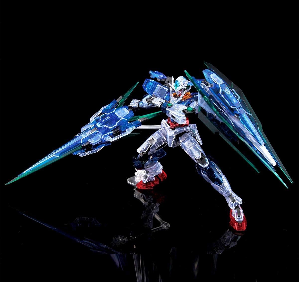 Bandai Gundam Base Limited 00 Qan[T] Full Saber Clear Color Ver. RG 1/144 Model Kit