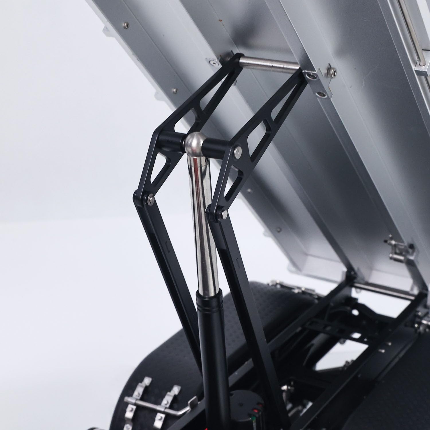 Kabolite K5703 - Carrello basculante elettrico radiocomandato 1/14, modello a 2 marce, sistema audio, caricabatteria