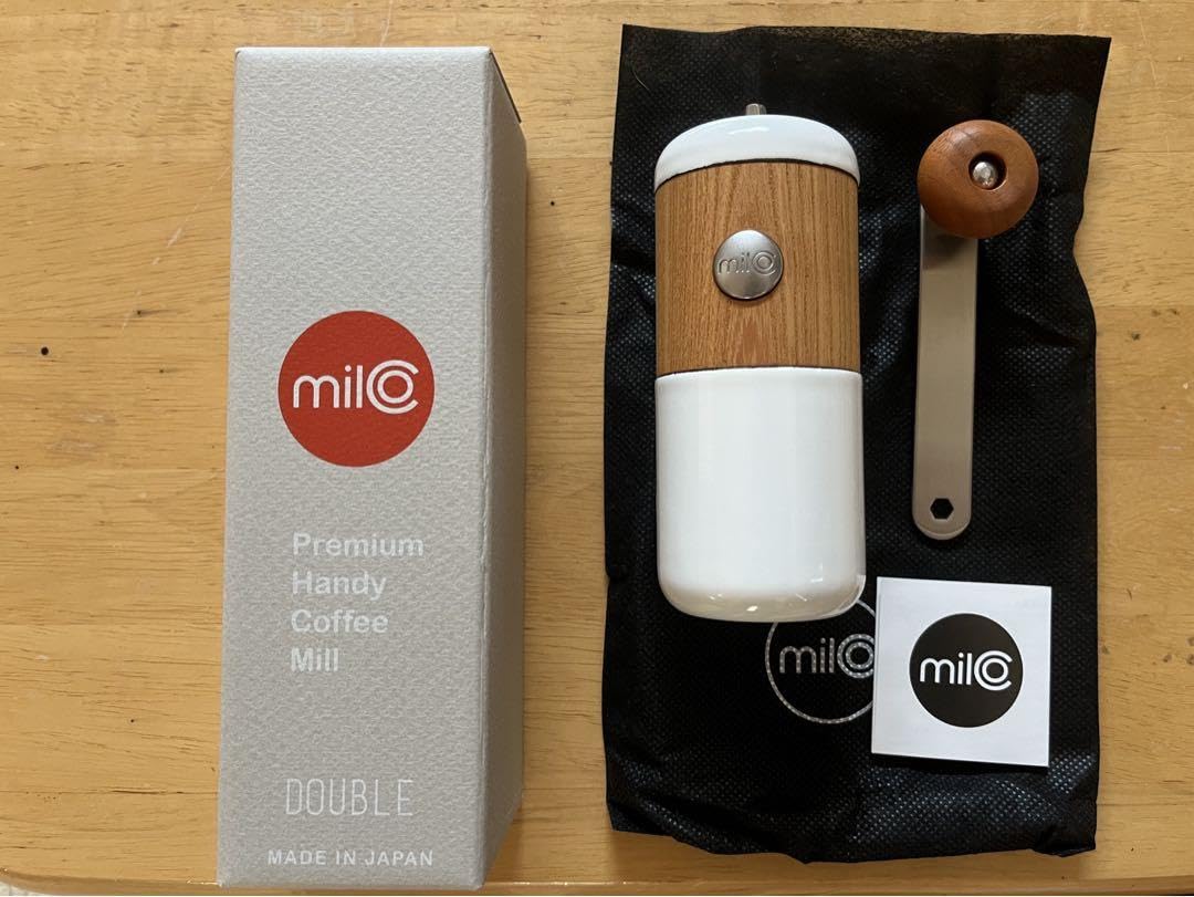 Amazon | milco ミルコ手動式 セラミック コーヒーミル ケヤキ 日本製 