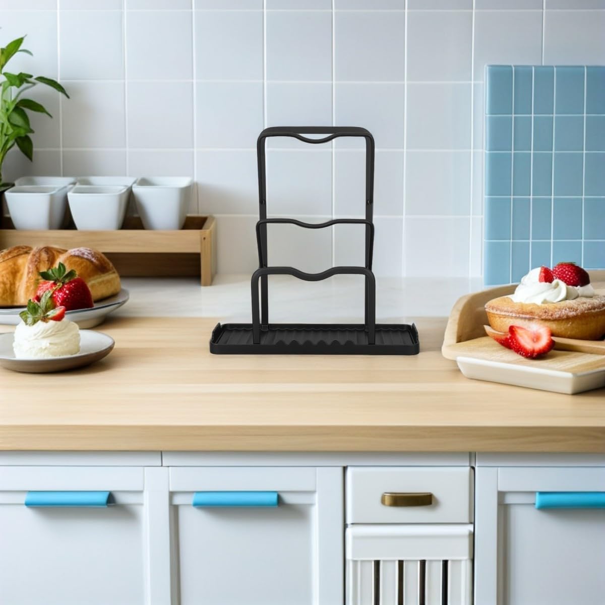 Küchen Deckelhalter mit Ablage Multifunktionaler Aufbewahrungsständer für Topfdeckel und Schneidebretter Platzsparend und Robust für Küchenorganisation