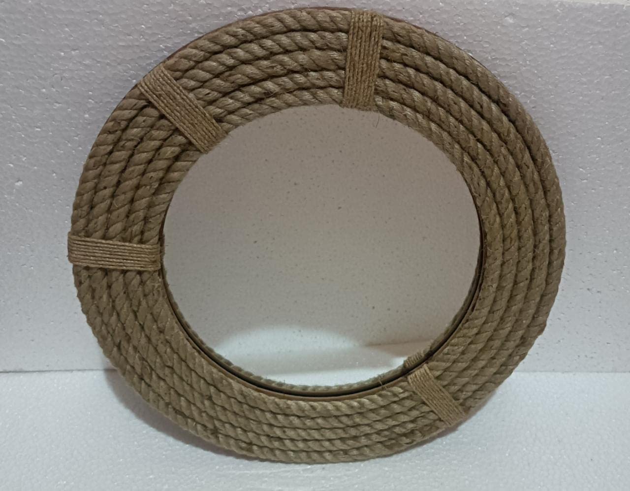 Miroir de douche vintage international en corde pour une ambiance nautique de salle de bain