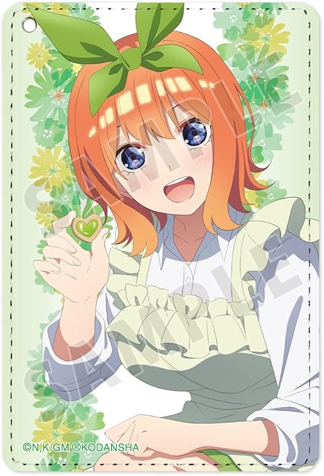 Amazon 映画 五等分の花嫁 描き下ろしイラスト 中野四葉 制服エプロンver 1ポケットパスケース アニメ 萌えグッズ 通販 Amazon 映画 五等分の花嫁 描き下ろしイラスト 中野四葉 制服エプロンver 1ポケットパスケース アニメ 萌えグッズ 通販
