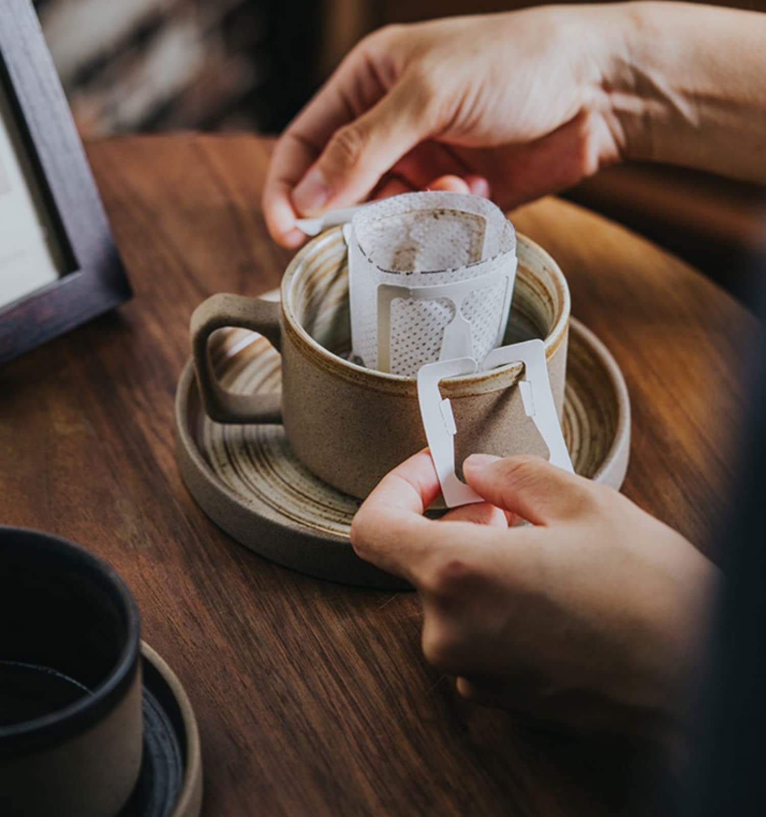 Kaffeetasse und Untertasse aus Keramik Retro-Kaffeetasse und Untertasse aus brauner Keramik Milchsaftbecher Teller Geburtstagsgeschenk für Büro und Zuhause