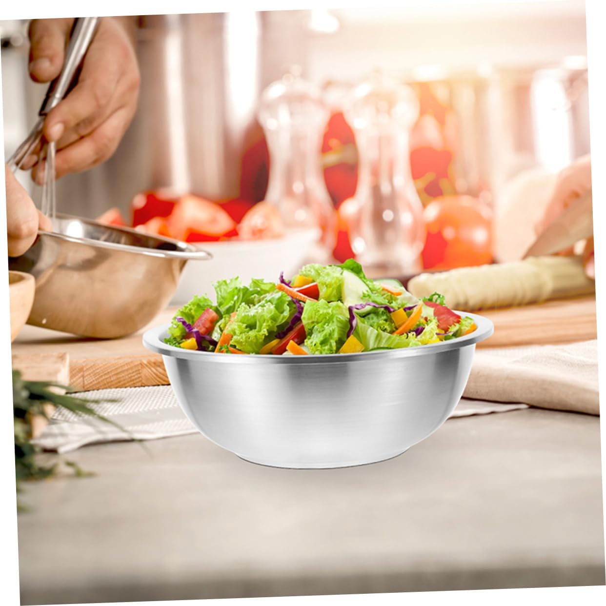 Mobestech 5pcs Stainless Steel Mixing Bowl Food Grade Heavy Duty Kitchen Bowls for Cooking Baking Salad Prep Large Capacity Design Elegant Appearance