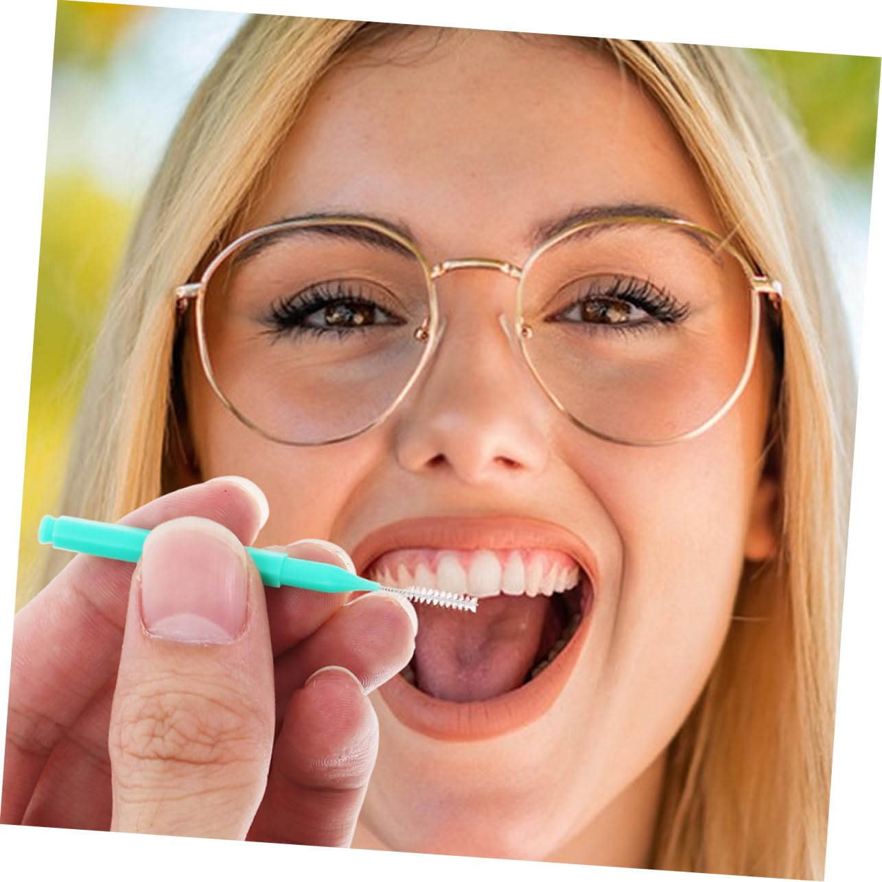 Interdentalbürste 200 Stück mit Weichen Borsten und Ergonomischem Griff