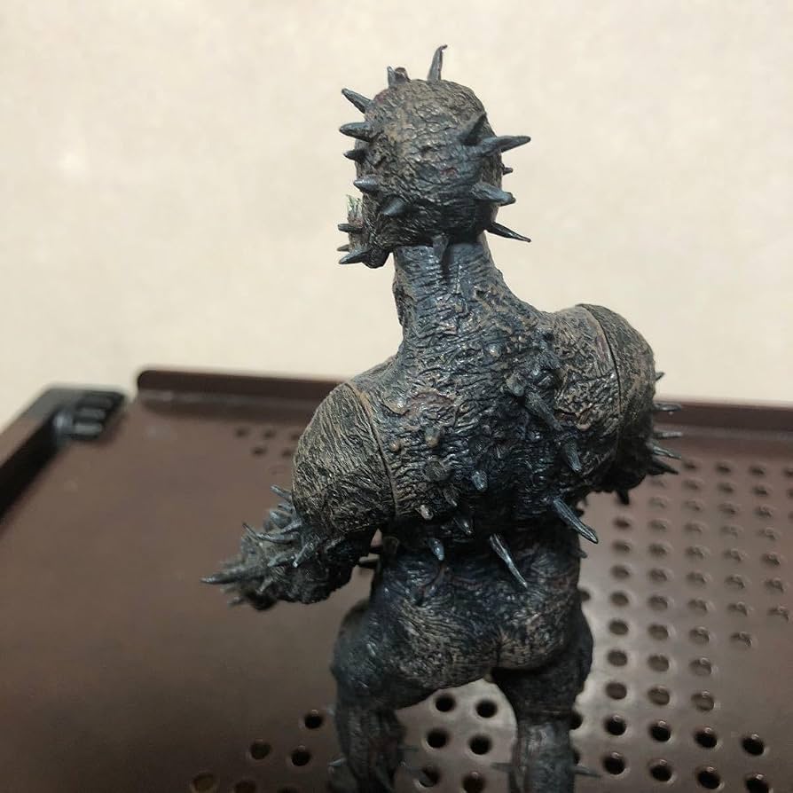 Amazon | 440 完成品 NECA ネカ バイオハザード 4 リヘナラドール 