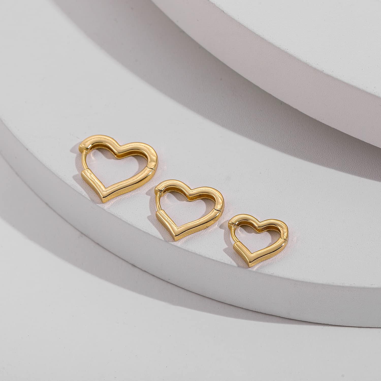 Sloong 3pairs Hoop Earrings Set 14K Gold Plated Lightweight Hypoallergenic Chunky Square Star Heart Twist Hoop Earrings Gold Rectangle Earring for Women Gift - Image 6