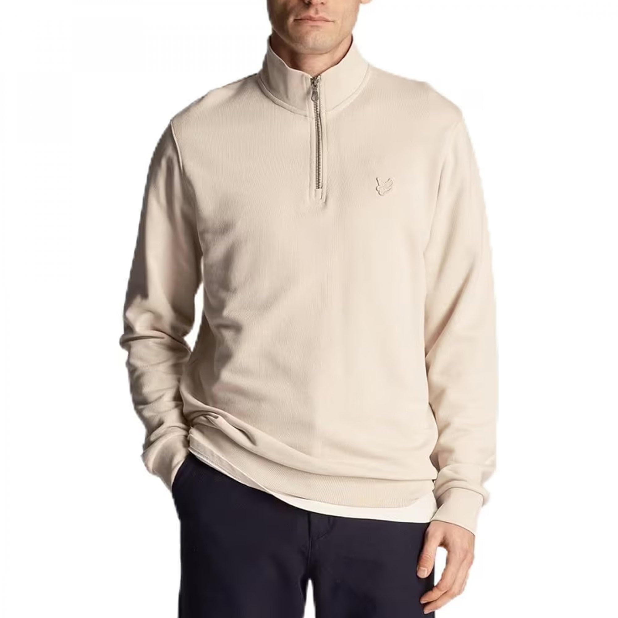 Lyle & Scott Men's Cove Tonal Eagle 1/4 Zip Sweatshirt Small