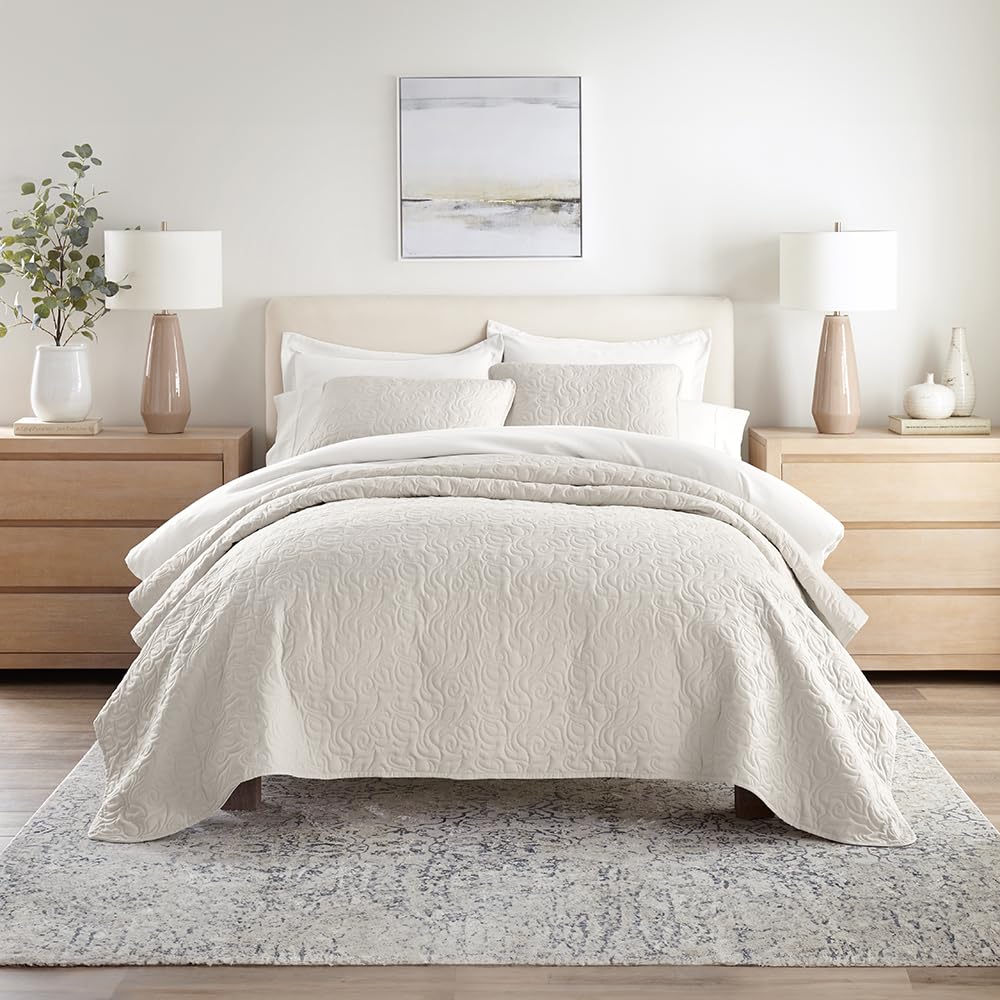 Linen Market Quilt Coverlet Set All Season Microfiber Modern Ultra Soft Bedding in Floral Stitch - King/Cal-King Floral Stitch Natural