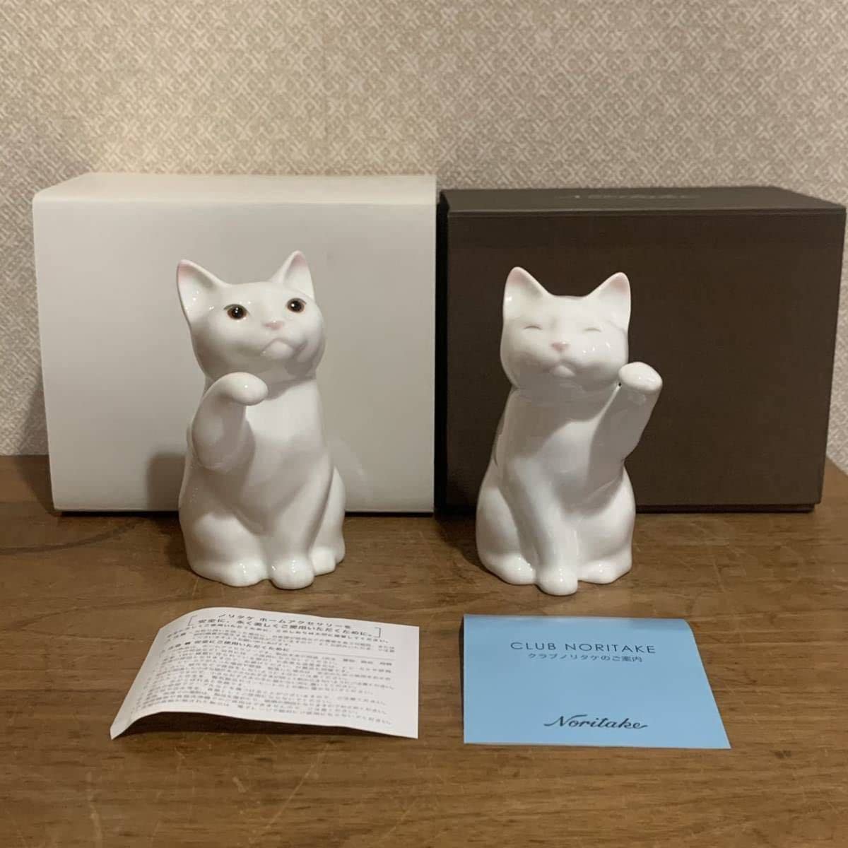 Amazon.co.jp: ノリタケ Noritake 招き猫 ペア 置物 フィギュリン 