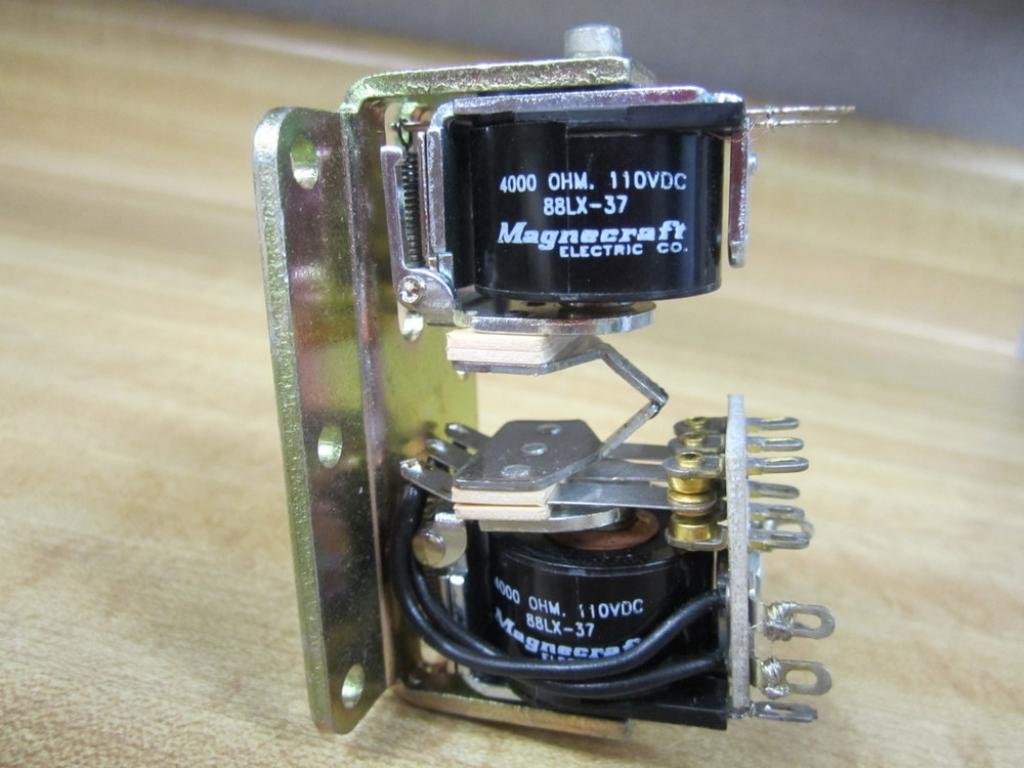 Magnecraft 88LX-37 Relay 88LX37