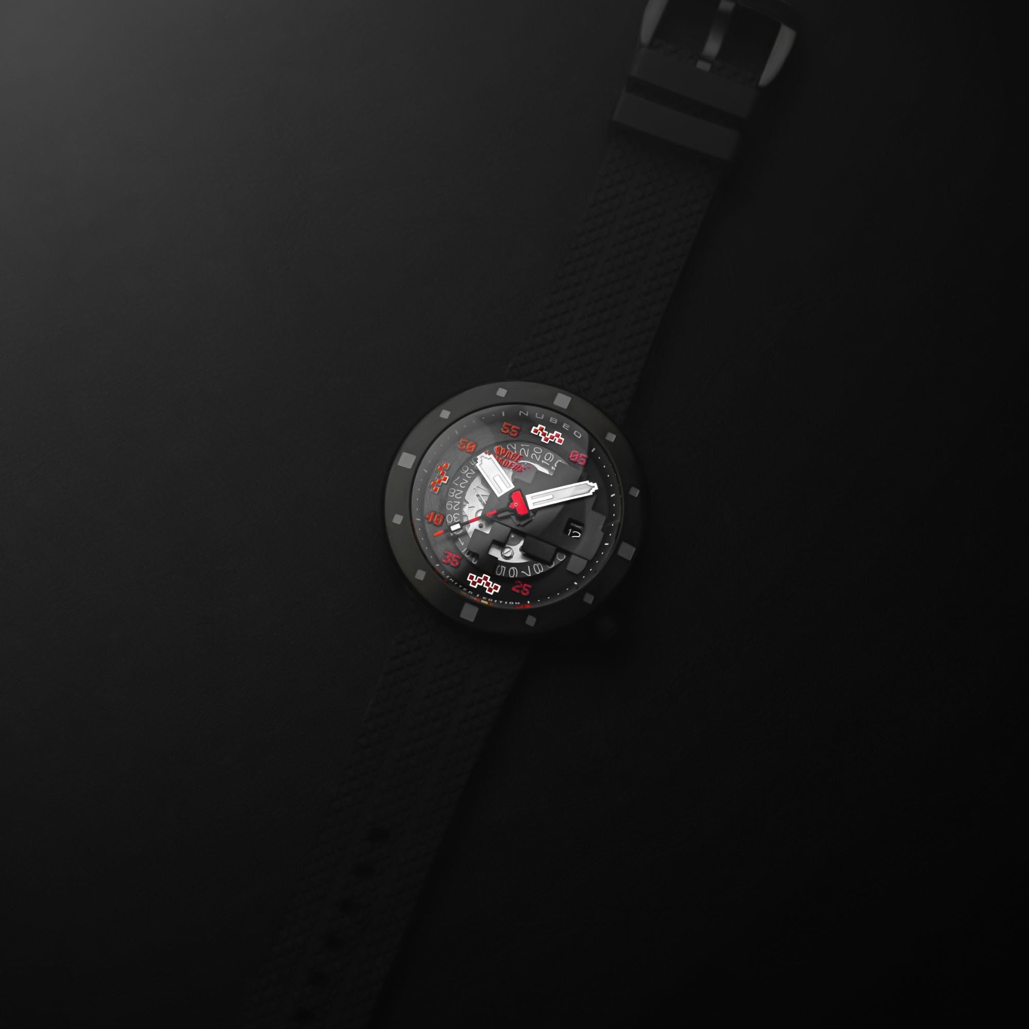 Nubeo Cassini - Orologio da uomo automatico Space Invaders, edizione limitata, 50 mm, con cinturino in silicone NB-6103
