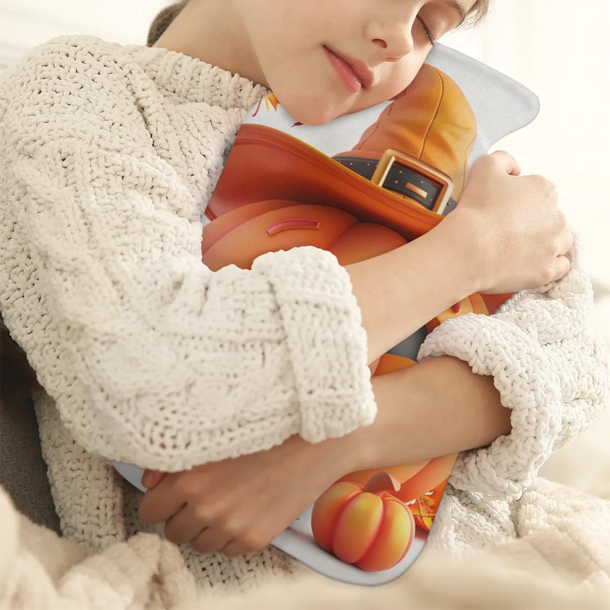 Hot Water Bottle with Soft Cover,2L Fantastic Pumpkin Hot Water Bag for Hot and Cold Compress, Hand Feet Warmer, Retro Pumpkin Rubber Hot or Cold Water Bottle Halloween Christmas Decorations