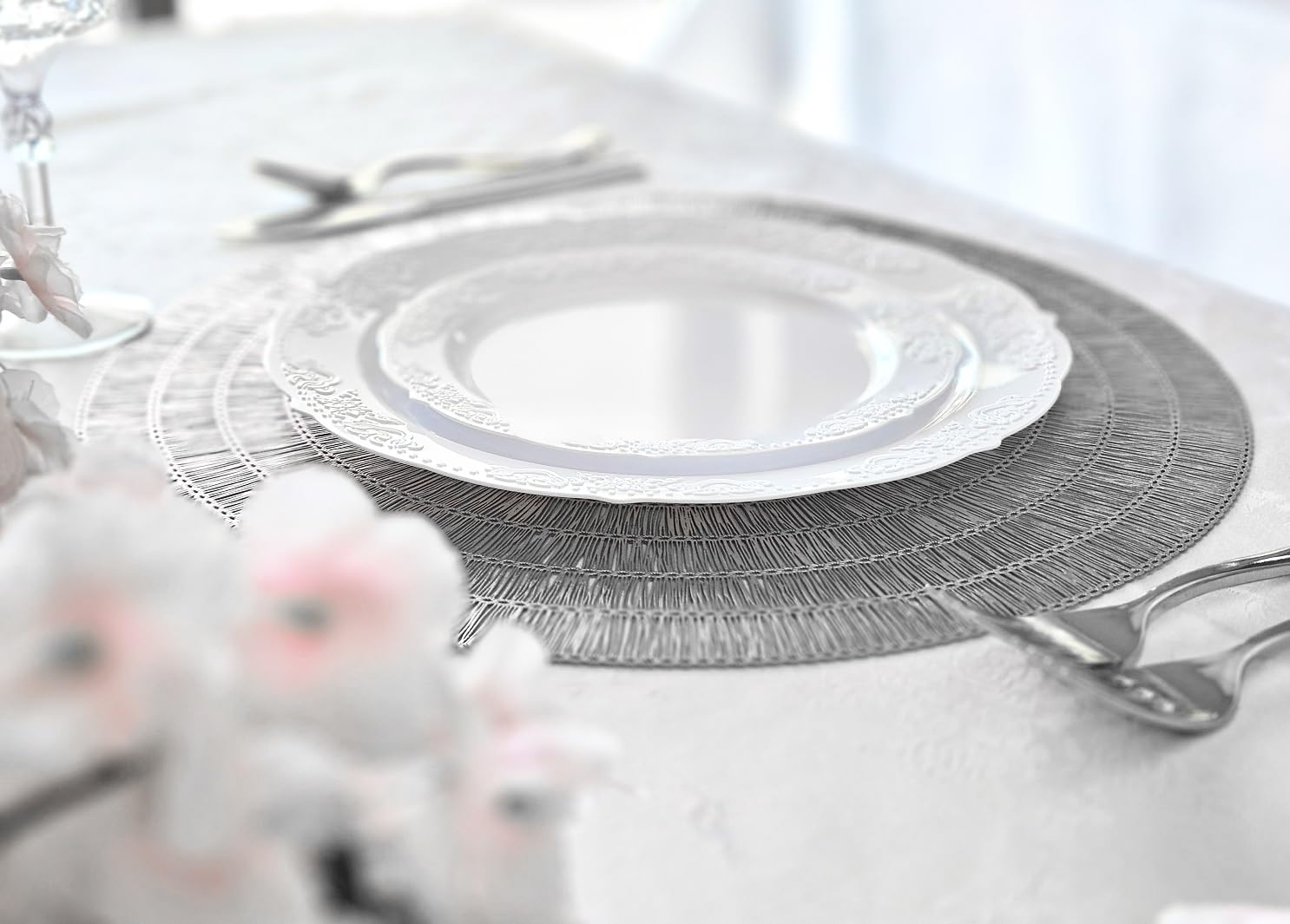 " OCCASIONS " 10 Pieces Pack/Placemats Washable Easy to Clean PVC Heat-resistand Woven Vinyl Table Mats (Splendor-Shiny Silver)