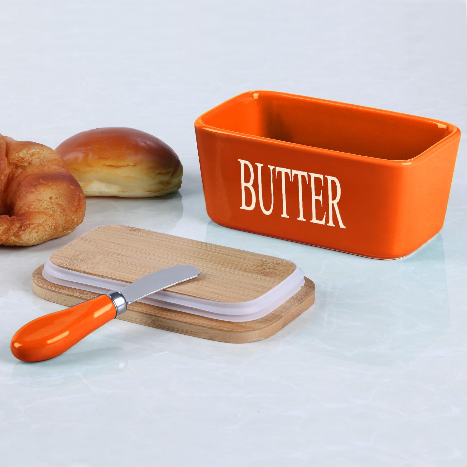 Beurrier en céramique avec couvercle en bois, grand récipient de stockage avec couteau à beurre en acier inoxydable, couvercle en bambou et anneau d'étanchéité en silicone pour beurre de la