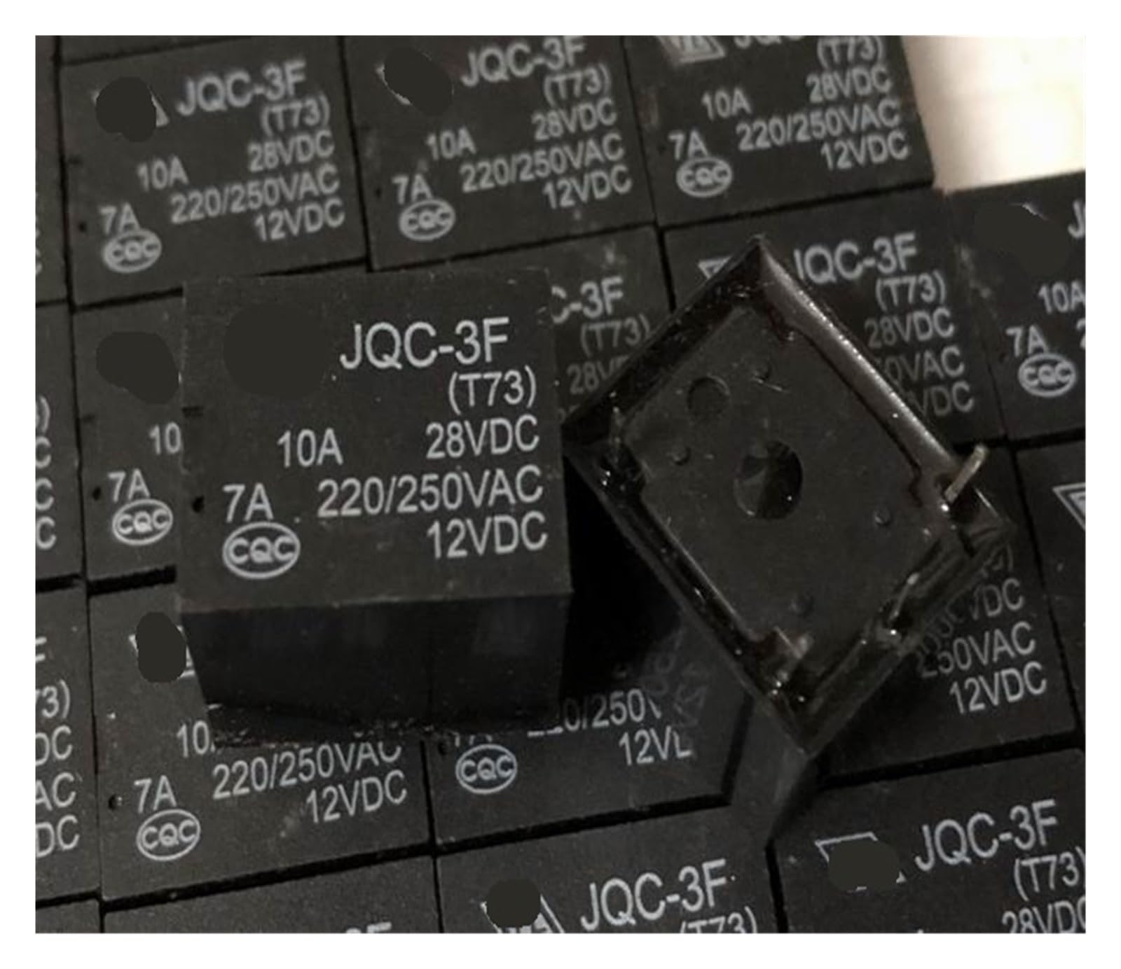Relais JQC-3F T73 12V NISZA pour réparer une carte électronique