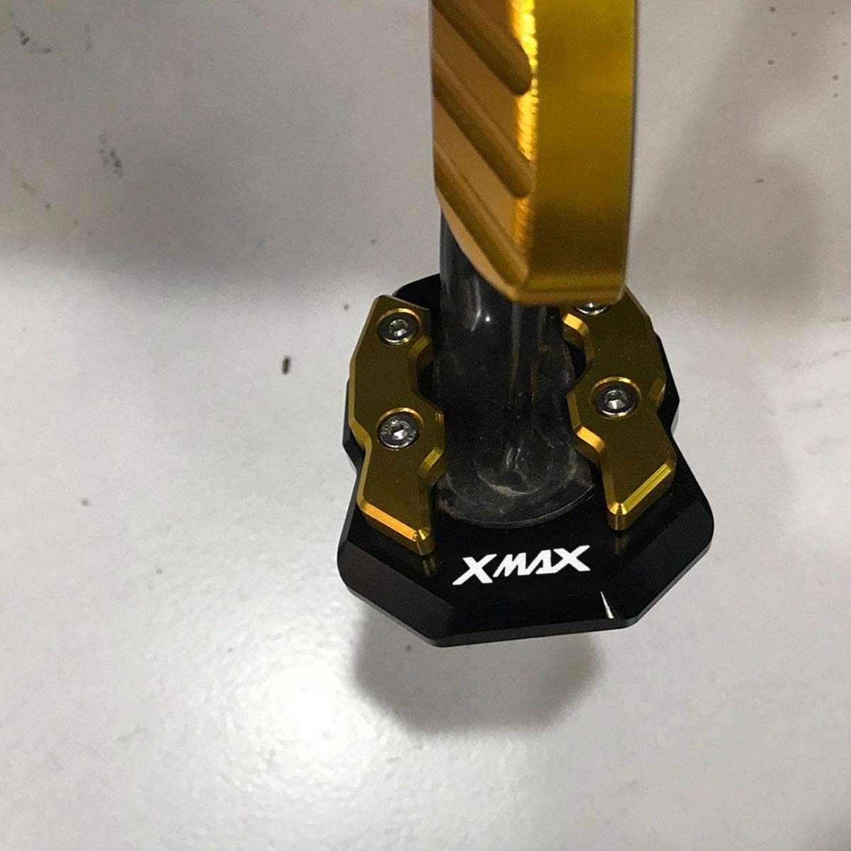 Accesorios Soporte Lateral de Motocicleta Ayuda de estacionamiento de Bloque agrandado para Yamaha Xmax X-MAX 125 250 300 400 2017-2022 (Negro)