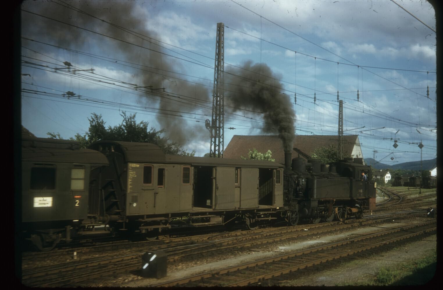 Deutsche Bundesbahn in Farbe Eine Zeitreise durch die Nierentischepoch: Zwischen Deutscher Reichsbahn und Deutscher Bahn AG - die Eisenbahn in der Zeit des Wirtschaftswunders