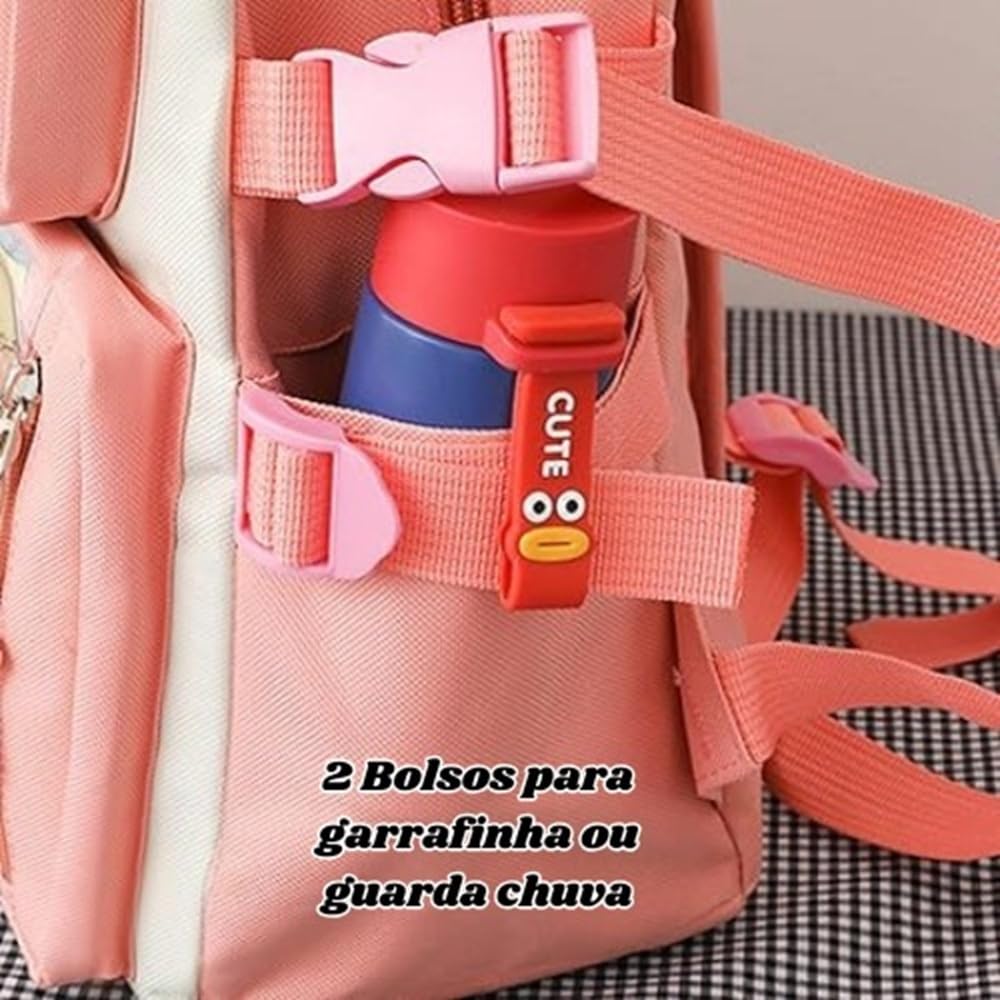 Kit 4 Itens Mochila Escolar Passeio Feminina com Espaço para Notebook Bolsa Maior Bolsa Menor Estojo em promoção! Veja a oferta e mais achadinhos de Mochilas escolares 5 Hoje é o melhor dia para comprar Kit 4 Itens Mochila Escolar Passeio Feminina com Espaço para Notebook Bolsa Maior Bolsa Menor Estojo com aquele preço maroto! Promoção! Aproveite a oferta! 5