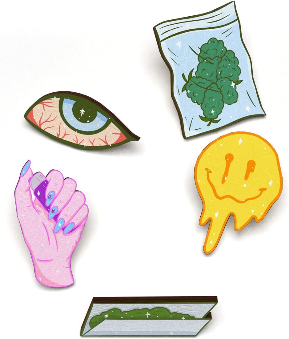 5 PCS Brooch Wooden Pins Set | Cute Badges Pack | Lapel Pin Buttons Jewelry Accessory | Occasion Stylish Charms Decoration | Aesthetic Brooches for Backpack Bookbag Bag Jacket Hat Clothes for DIY | Perfect Gift for Kids Teens Girls Boys Women