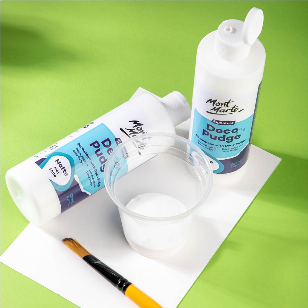 Mont Marte Deco Pudge Craft Varnish Signature 236ml (8 US fl.oz) – Matte, Multi-Purpose Clear Craft Sealer, Varnish and Decoupage Glue, Ideal for Acrylic Paints, Paper, Wood, Ceramics, Fabrics, Clay